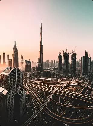 LUXURY LIVING COMMUNITIES